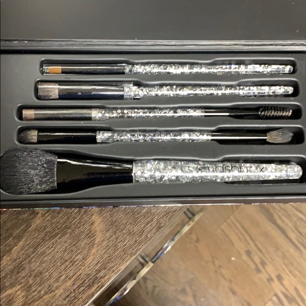 Smashbox On The Rocks limited-edition Brush Set - Picture 8 of 16